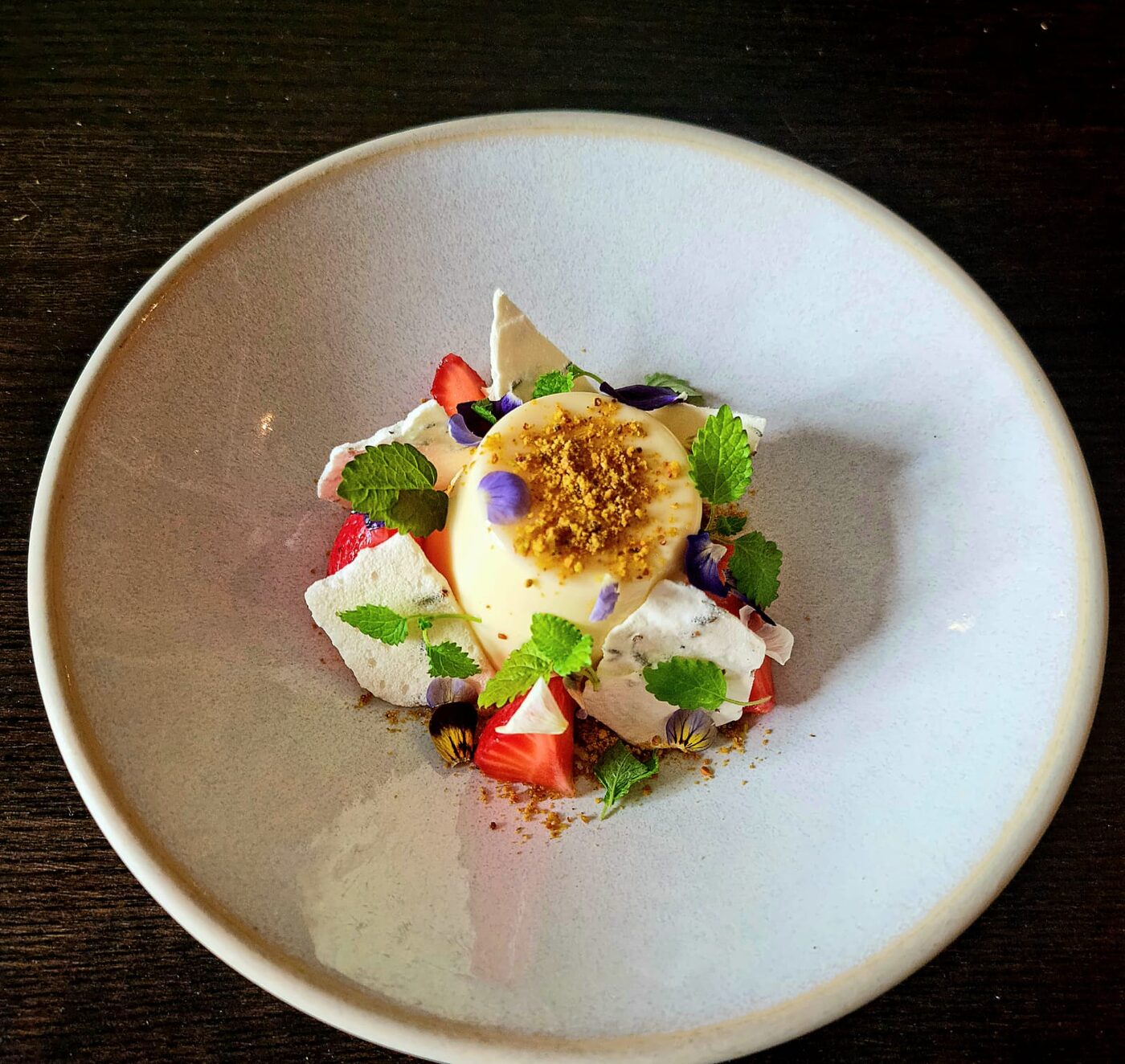 Vanilla panna cotta
